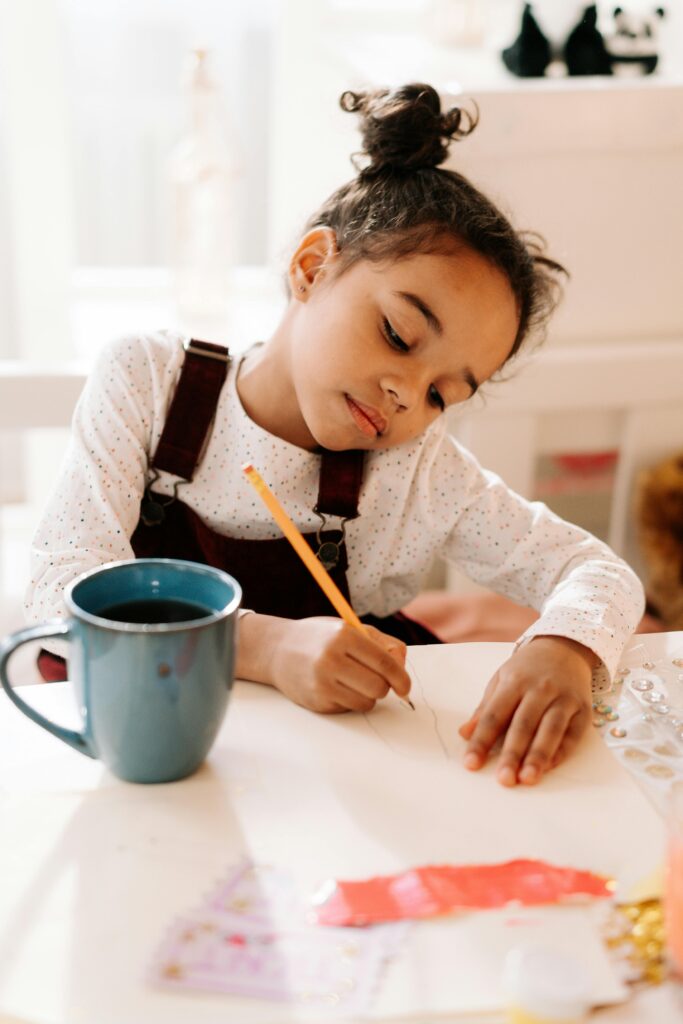 Maak Je Eigen Kinderfeestjes Uitnodigingen